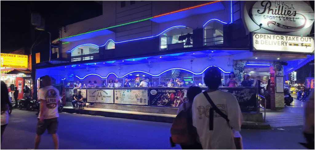 PHOTO_4_PHILLIES_1-1024x489